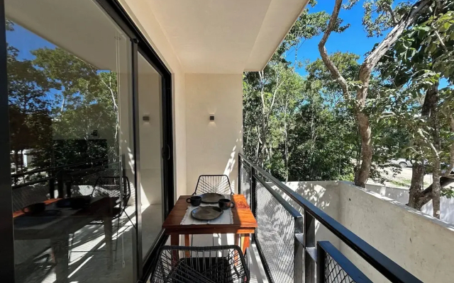 Pool & Private Balcony Studio Tulum S15