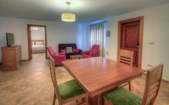River Inn Boutique Hotel