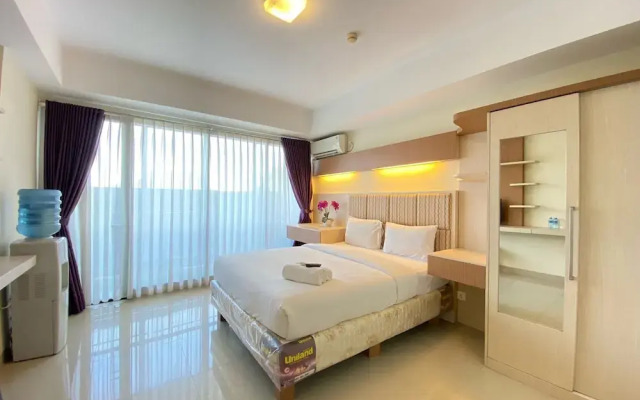Homey Furnished Studio At Beverly Dago Apartment