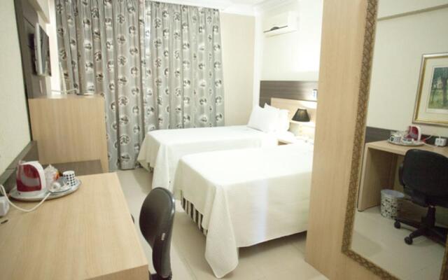 Hotel Royal Plaza