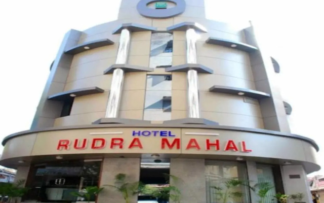OYO 19003 Flagship Hotel Rudra Mahal