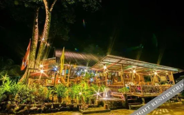 Tarzan island Resort