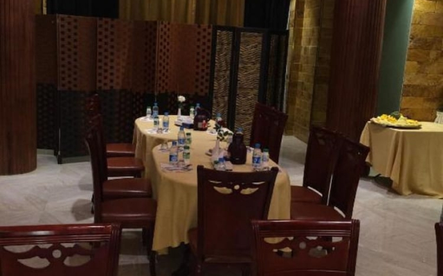 Al Nabarees Al Masi Hotel