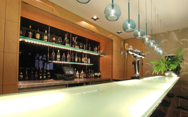 Holiday Inn Express Birmingham Redditch by IHG