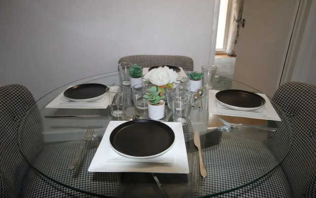 10min to Oxford - 3 Bedrooms - Sleeps 7 - Pets Ok