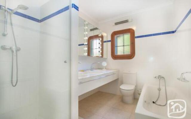 Abahana Villas Dauphin