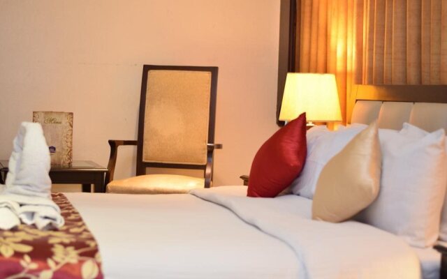 Hotel Lahore