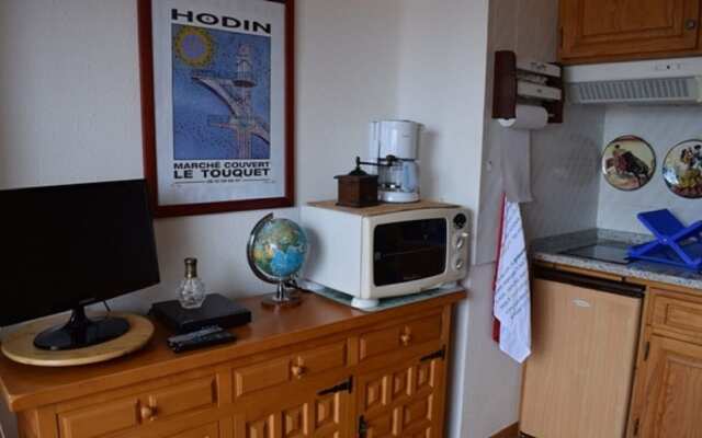 301-estudio en Primera Linea de Playa