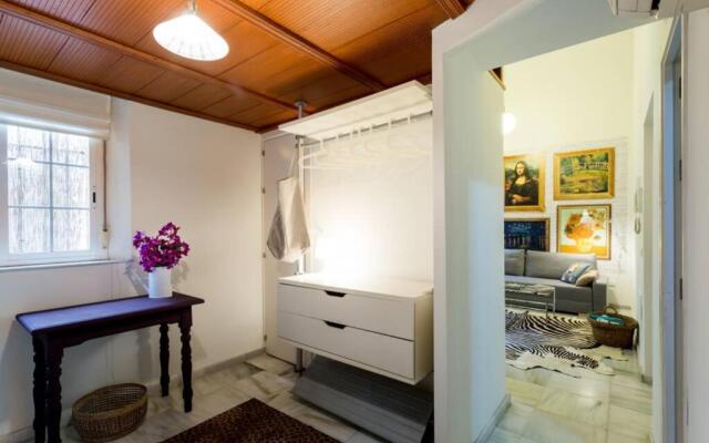 Pretty Duplex In Bohemian District-City Center