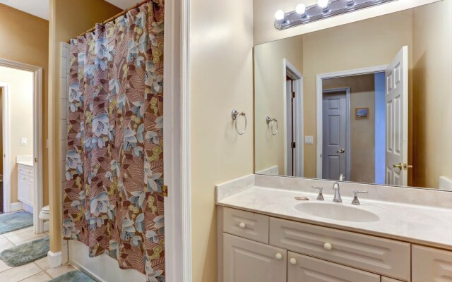 211 S. Fletcher - 3 Br Townhouse