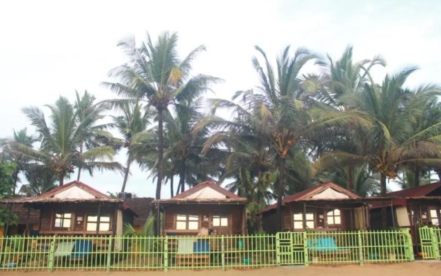 Sami Beach Huts