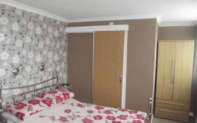 Tudor House Guest House