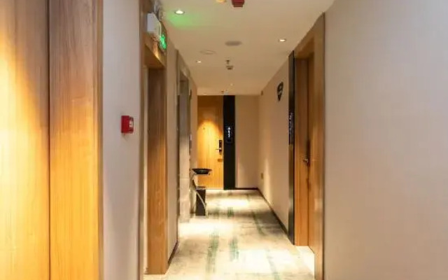 New Zealand Hotel (Yulin Sky Palace)
