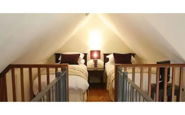 Northbrook Park Mews