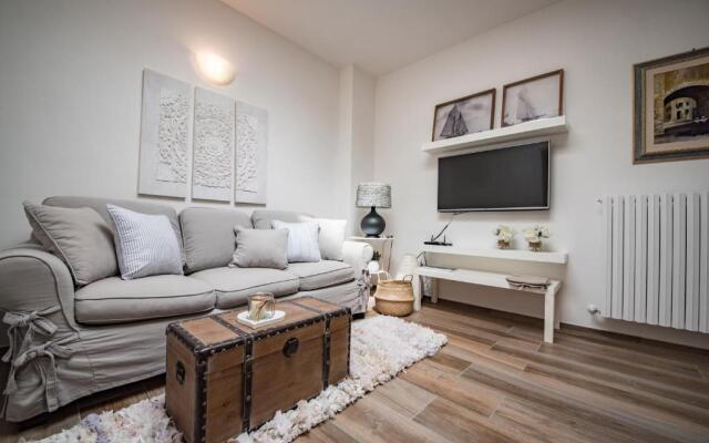 ChèriHomeAssisi Apartment