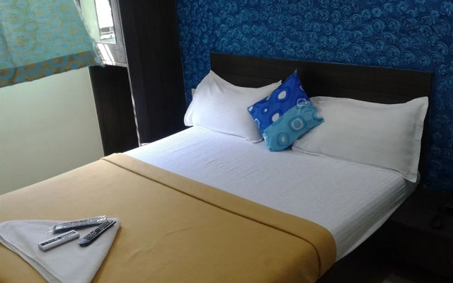 Hotel Ascot Inn
