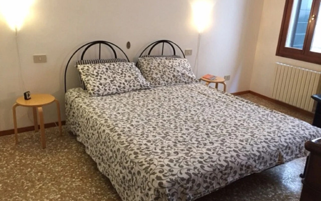 Grimaldi Apartments - Daisy