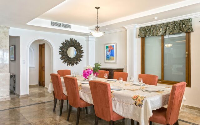 Dream Villa Simpson Bay Vittoria Beachfront
