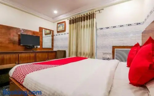 OYO Hotel Sitara Grand