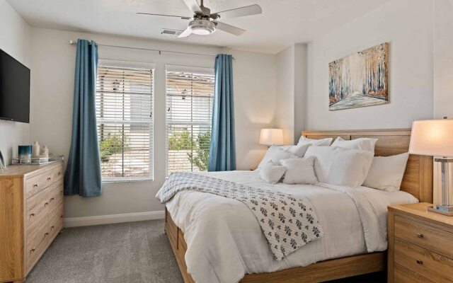 The Sunnyside Haven by RedAwning