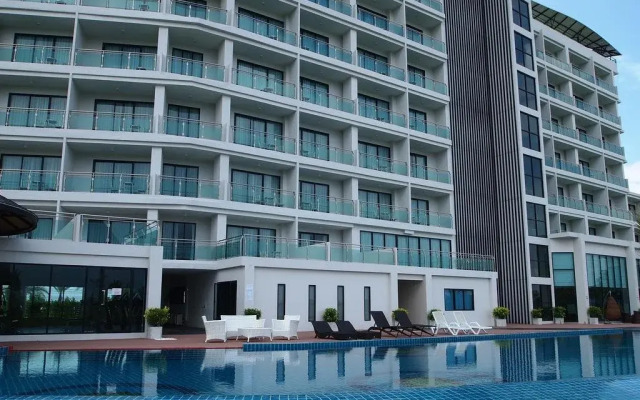 Sunrise Lagoon Hotel And Golf