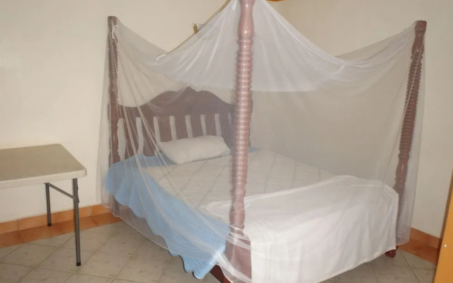Shield Park Villa Hotel
