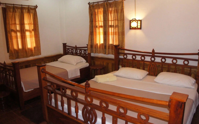 Villa Aphay Guest House