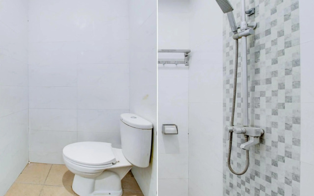 Hotel O Jalan Jenderal Sudirman Near Imam Bonjol Square
