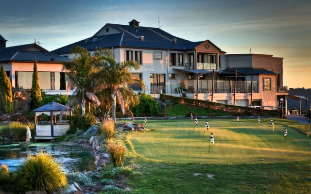 Discovery Resorts - McCracken Country Club