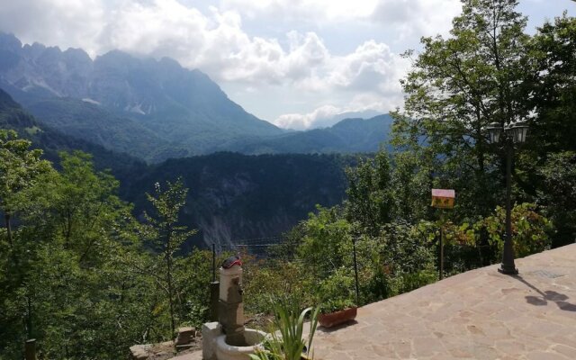 House with 3 Bedrooms in Arta Terme - 10 Km From the Slopes
