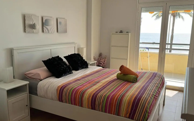 Apartamento Primera Linea de Mar, Cunit