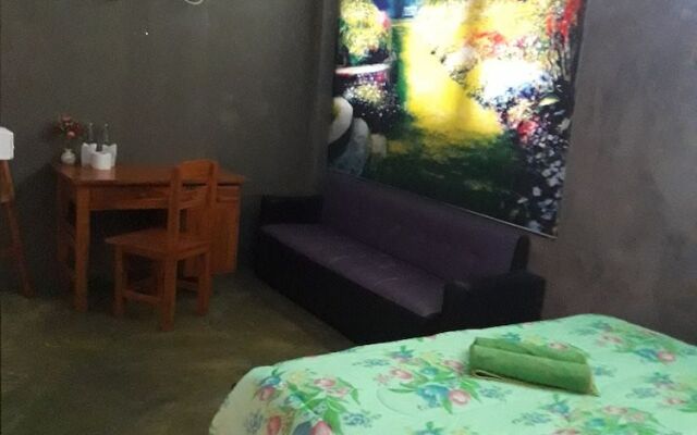 Romyen Hotel
