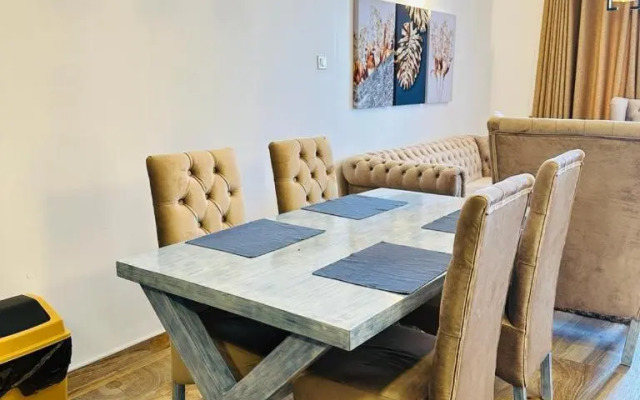 Vista Apartment Mariners Blue