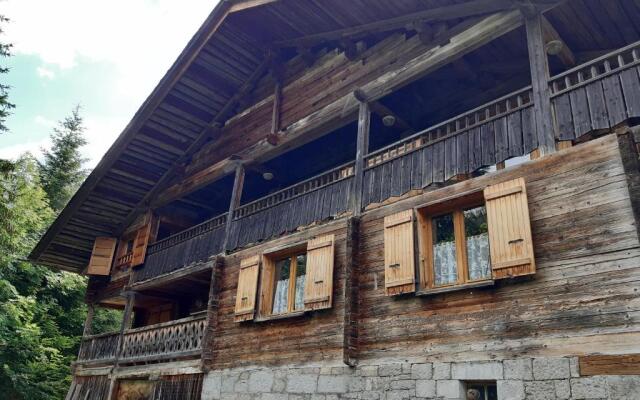CHALET VENDEE-NEIGE Appartement CHARMIEUX 6 places 3 chambres