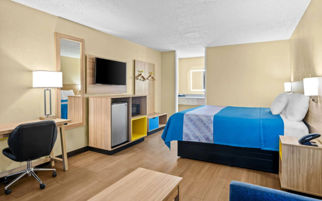 Days Inn by Wyndham Lafayette Near Lafayette Airport