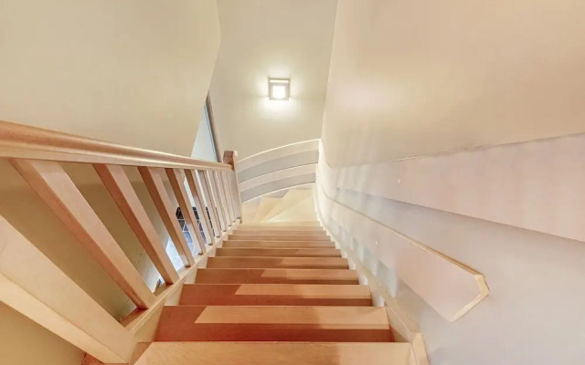 Ideal Holiday Home in Gijverinkhove With Terrace, Garden