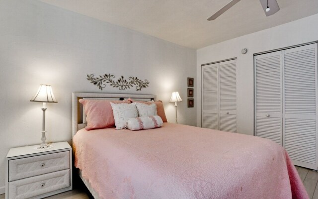 Runaway Bay Resort by BBG