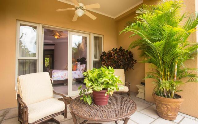 Bella Vista 3F- 3 bdr 3 1/2 Bath Family
