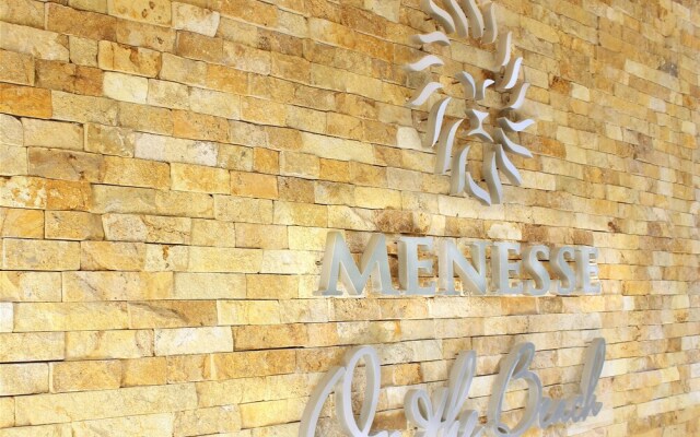 Menesse On the Beach Apartment 4