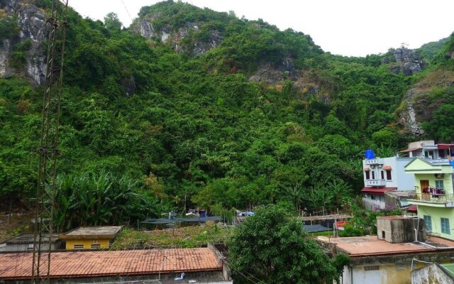 Cat Ba Climbing Hotel