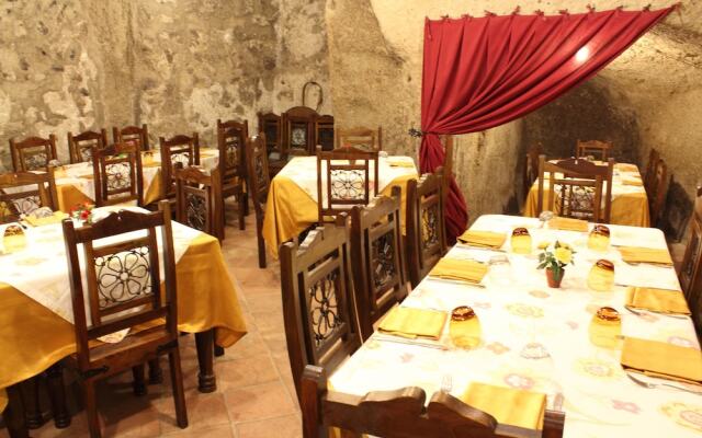 Hotel San Leo