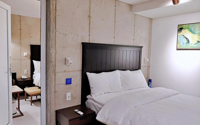 Hotel stay interview Jeju