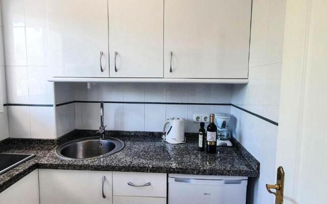 Skol 219. Studio Apartment Skol Marbella with Sea Views