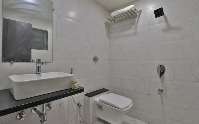 Hiriz Hotel By OYO Rooms