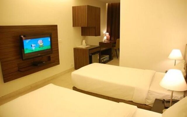 Hotel Red Earth