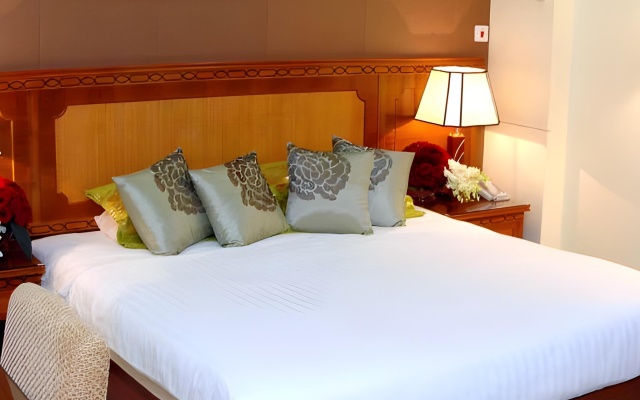 Al Muntazah Plaza Hotel