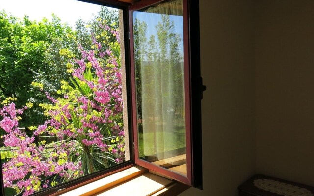 Inviting 2-bed House in Prozelo