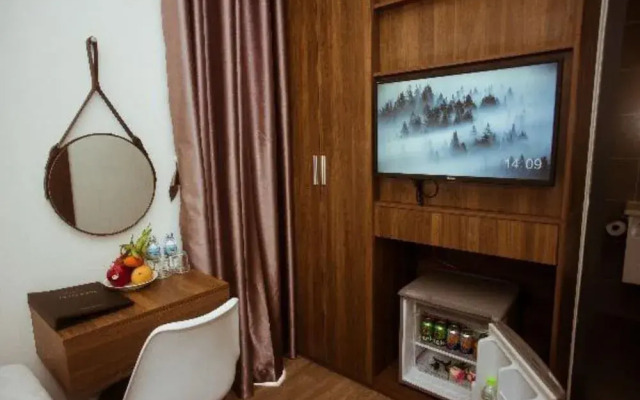 Lee Charming Hotel by ZUZU