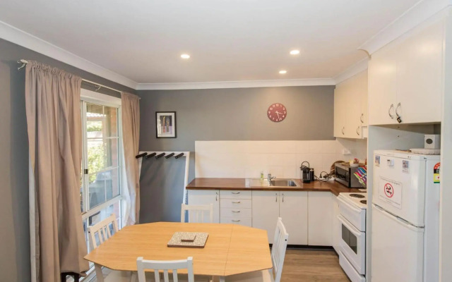 Sponars Onshore 3 of 41 Cobbon Crescent