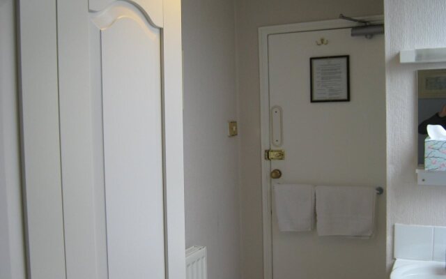 Dunedin Guest House